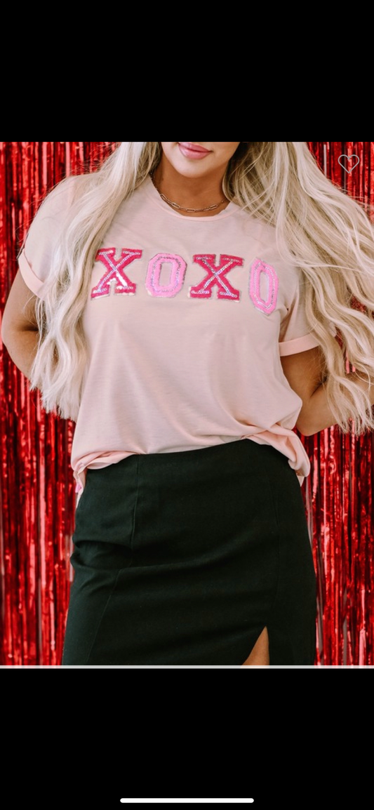 Xoxo tee